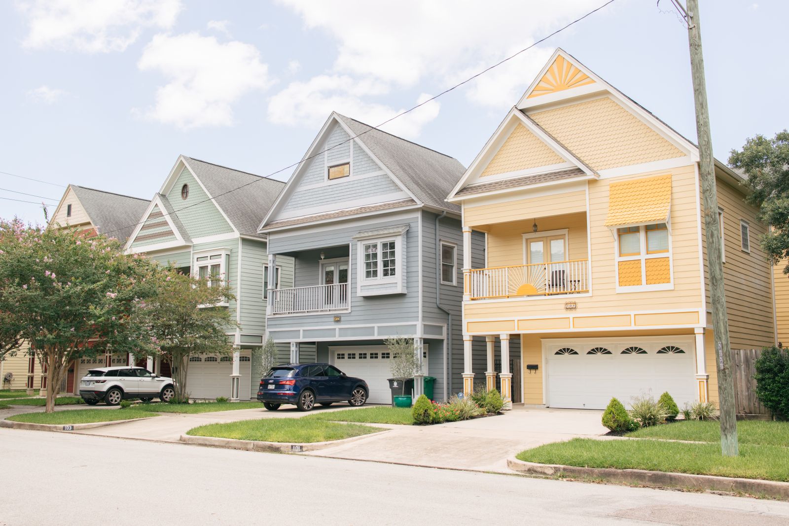 Colorful homes in the Houston Heights, near our Washington Ave van lot